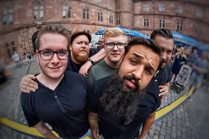 Tim Ahmed und Band